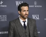 Ryan Reynolds commenta la notizia di una strada in suo onore: 'Cambierò il nome di mia figlia in Ottawa!'