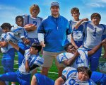 Home Team, la recensione: la nuova commedia sportiva Netflix con Kevin James e Taylor Lautner
