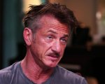 Sean Penn accusa gli uomini americani di essere diventati 'troppo femminilizzati'