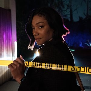 The Afterparty: Tiffany Haddish in una scena del primo episodio