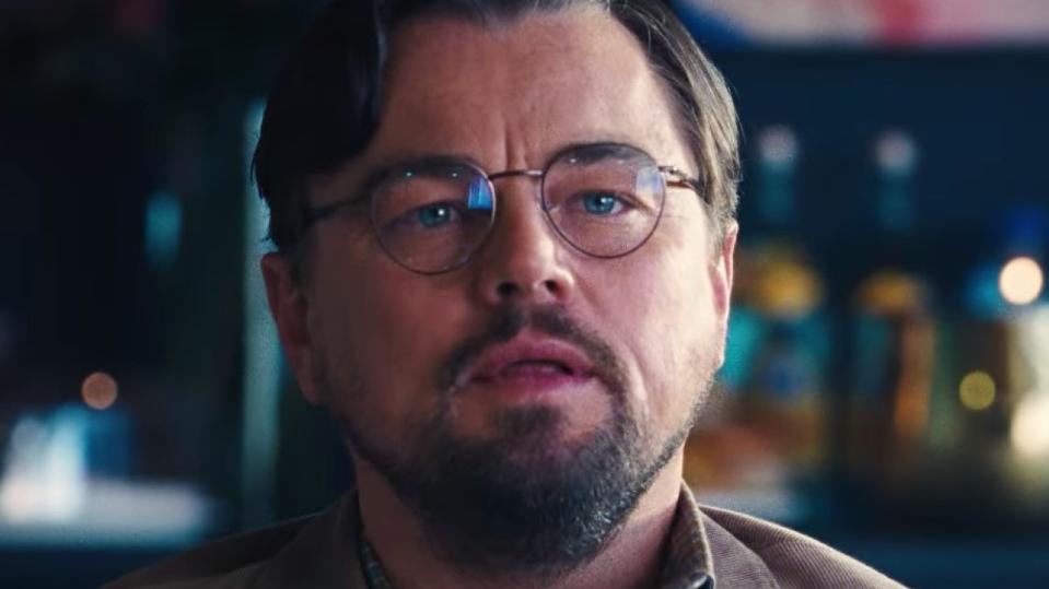 Un primo piano di Leonardo DiCaprio