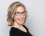 Grease: Jackie Hoffman nel cast della serie prequel Rise of the Pink Ladies