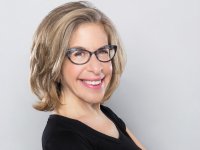 Grease: Jackie Hoffman nel cast della serie prequel Rise of the Pink Ladies