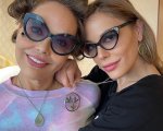 Sanremo 2022, Ornella Muti replica a chi la attacca per il ciondolo a forma di marijuana