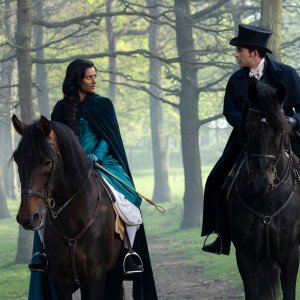 Bridgerton 2: Jonathan Bailey in una nuova foto