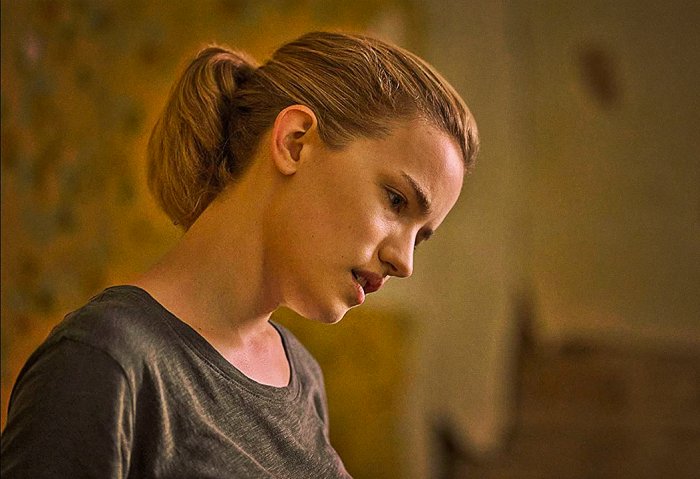 Reacher, intervista a WIlla Fitzgerald: "Roscoe è alla pari di Reacher, non una damigella in difficoltà"