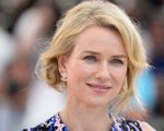 Naomi Watts star del film The Friend, sull'amicizia tra una donna e un cane alano