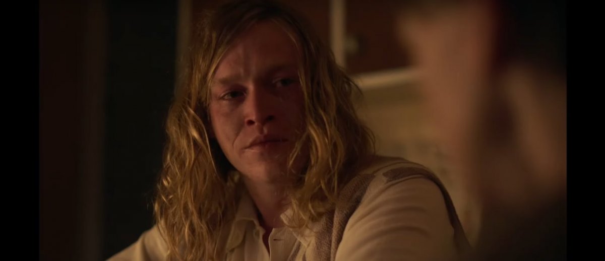 Nitram Caleb Landry Jones nel trailer del film su una drammatica