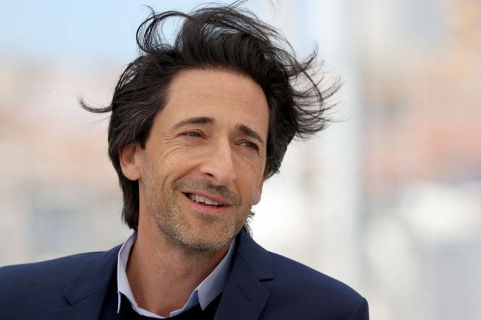 Ghosted: Adrien Brody si unisce a Chris Evans e Ana de Armas per il nuovo film di Apple
