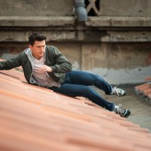 Uncharted: Tom Holland in una scena d'azione