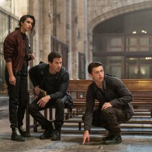 Uncharted: Tom Holland, Sophia Ali e Mark Wahlberg in una scena