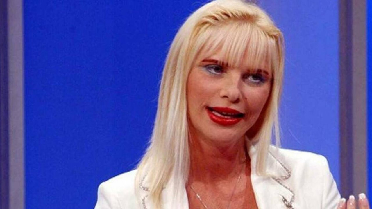 Ilona Staller “ecco come mio figlio Ludwig ha scoperto il mio passato da  pornostar”