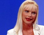 Ilona Staller “ecco come mio figlio Ludwig ha scoperto il mio passato da pornostar”