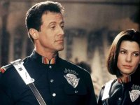 Sylvester Stallone difende Demolition Man: 'Era brillante e in anticipo sui tempi'