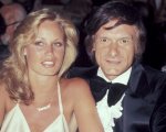 Hugh Hefner, una ex lo definisce un 'mostro': tra sesso con animali e snuff films