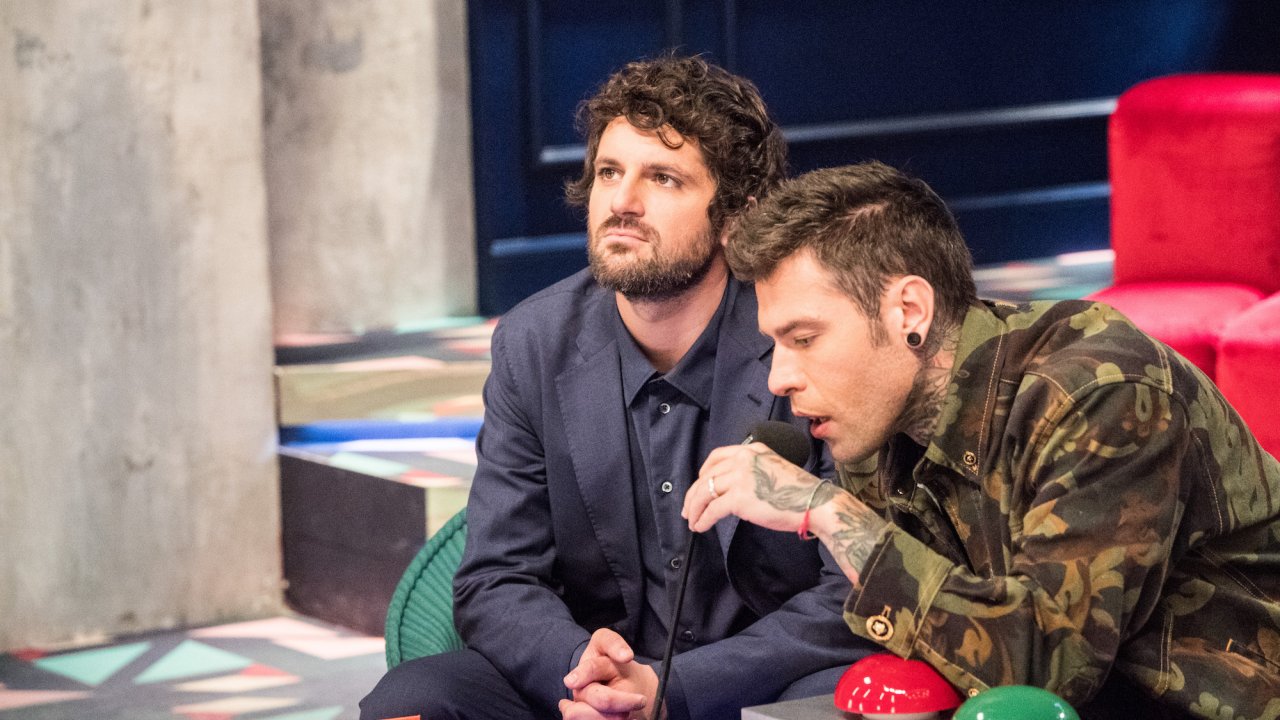 LOL: Chi ride è fuori 4, svelati trailer e poster