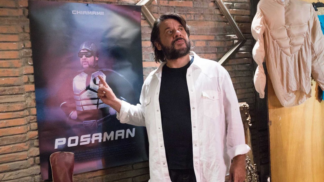 LOL: Chi ride è fuori 3: Prime Video svela trailer, poster e data di uscita