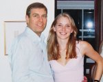 Chi è Virginia Giuffre, la donna che accusa il Principe Andrea