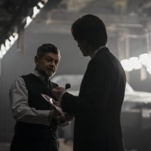 The Batman: Andy Serkis durante una scena dal film