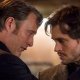 Hannibal, Bryan Fuller pentito di non aver girato il bacio tra Hugh Dancy e Mads Mikkelsen
