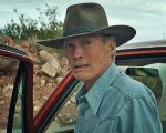 Cry Macho - Ritorno a casa in 4K UHD e Blu-ray, la recensione: Clint Eastwood risale di nuovo a cavallo