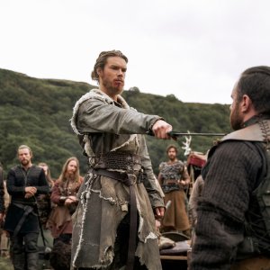 Vikings:Valhalla - Sam Corlett in una scena