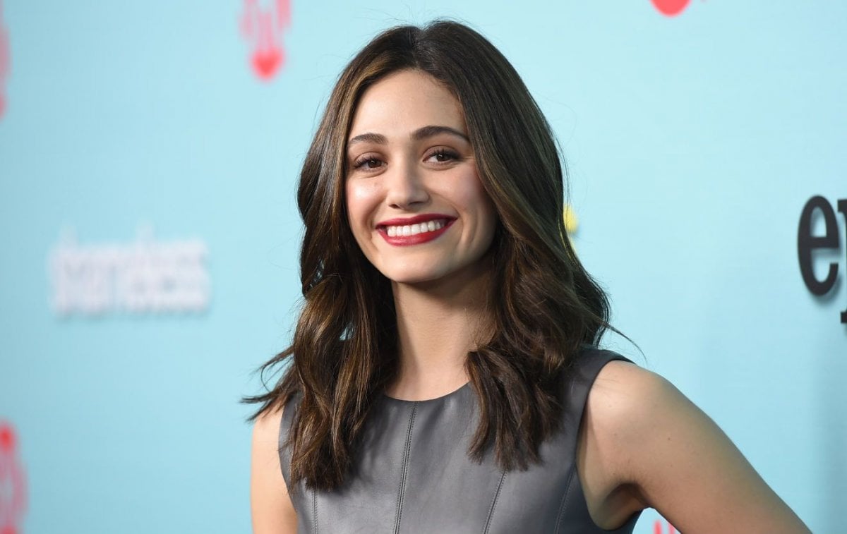 The Crowded Room: Emmy Rossum sarà la madre di Tom Holland nella serie  Apple TV+