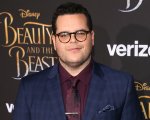 La bella e la bestia, Josh Gad: 'Non abbiamo reso giustizia al primo personaggio gay di Disney'