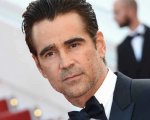 Colin Farrell: 'Mio figlio mi implora di non indossare i pantaloncini corti'