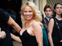 Pamela Anderson: un documentario Netflix racconterà la sua vita