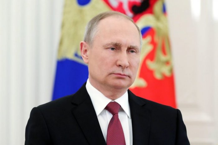Vladimir Putin: da Steven Seagal a Depardieu, gli amici famosi gli voltano le spalle