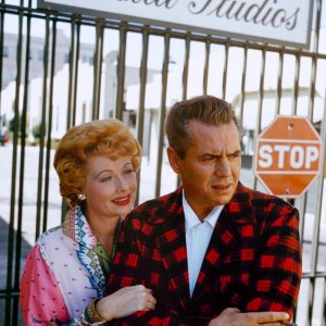 Lucy And Desi: Lucy Ball, Desi Arnaz in una foto del film