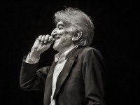 Luigi Proietti detto Gigi, la recensione: Alla ricerca del segreto che lo ha reso unico