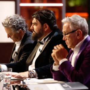 MasterChef Italia 11: i giudici in un'immagine della finale