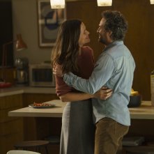 The Adam Project: Jennifer Garner e Mark Ruffalo in una scena del film