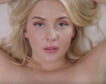 Pleasure: il trailer del film ambientato nel mondo del porno
