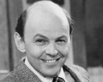 Conrad Janis, l'attore di Mork & Mindy morto a 94 anni