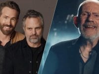 The Adam project, Ryan Reynolds e Mark Ruffalo reclutano Christopher Lloyd per un video promozionale