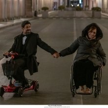 Corro da te: Miriam Leone e Pierfrancesco Favino in un momento del film