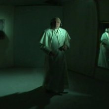 Il palazzo: una sequenza del film