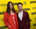 Sandra Bullock dice a Daniel Radcliffe che i suoi figli sono grandi fan di Harry Potter (VIDEO)
