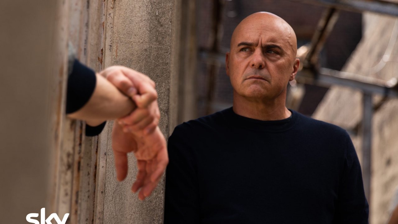 Il Re: Luca Zingaretti nel teaser trailer della seconda stagione della serie Sky Original