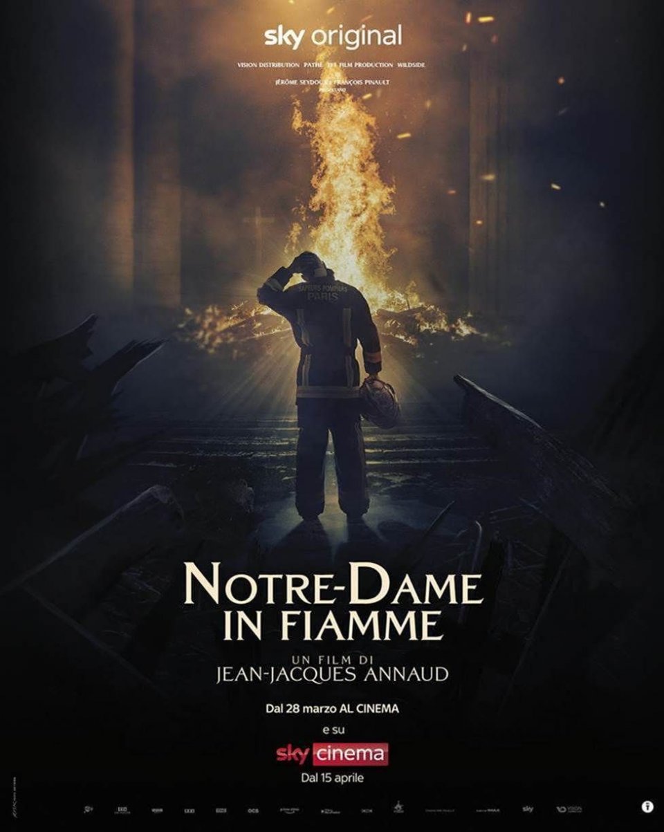 Notre Dame Fiamme Poster