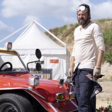 Altrimenti ci arrabbiamo: Edoardo Pesce e la mitica Dune Buggy