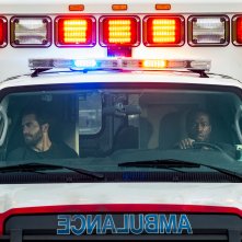 Ambulance: Jake Gyllenhaal e Yahya Abdul-Mateen II sequestrano un'ambulanza per la fuga