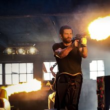 Ambulance: Jake Gyllenhaal in una scena d'azione