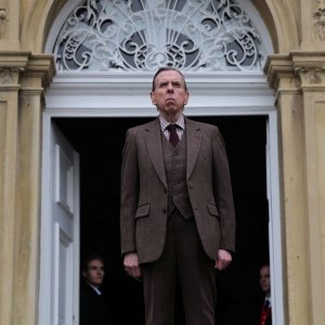 Spencer: Timothy Spall in una scena