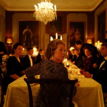 Spencer: Stella Gonet in una scena