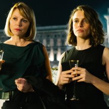 Studio Battaglia: Barbora Bobulova e Miriam Dalmazio in una scena