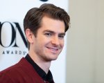 Andrew Garfield: 'Gli attori etero che interpretano personaggi gay ci rendono più empatici'